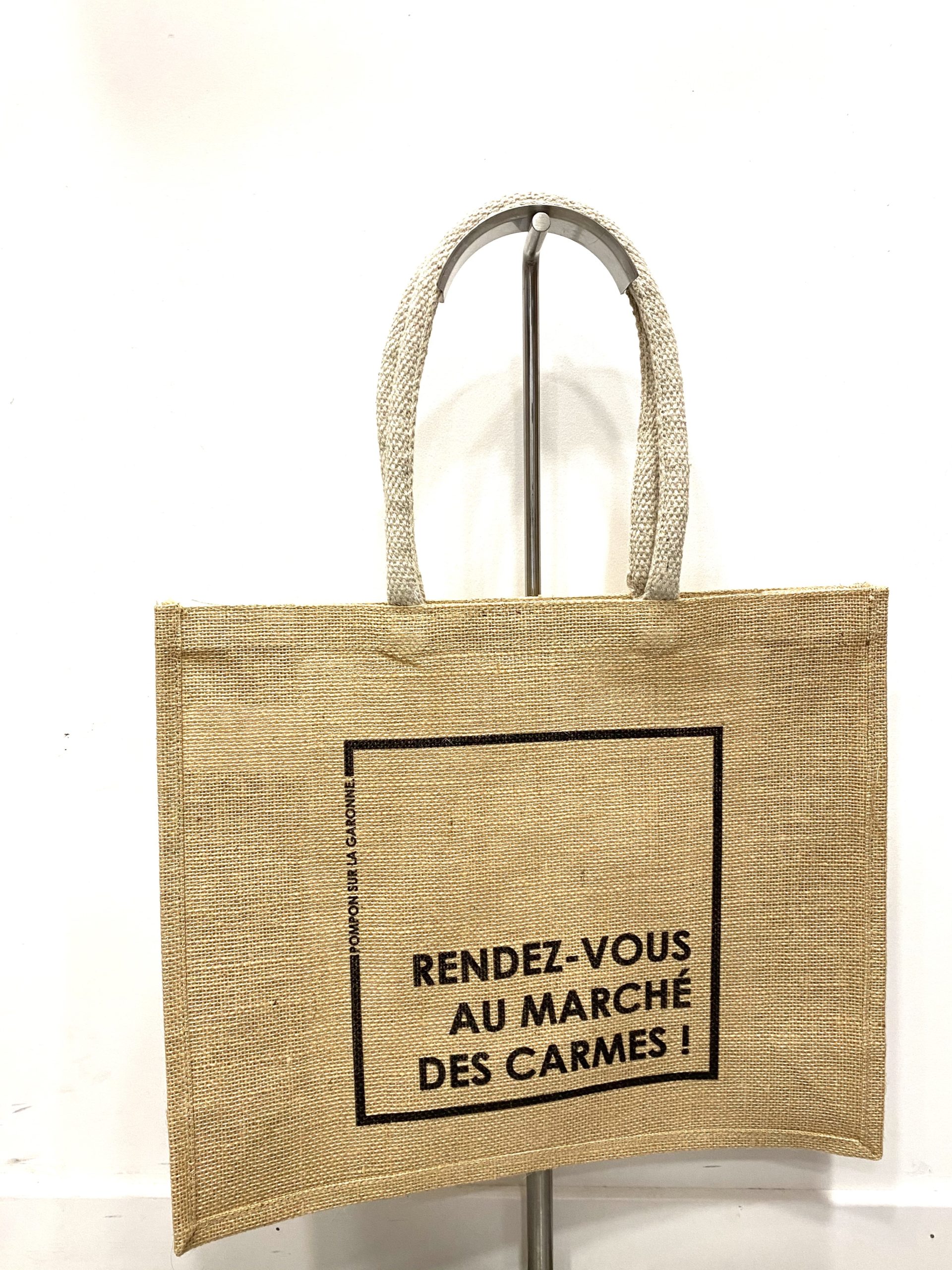 Sac courses, sac à main, cabas, toile de jute - Un grand marché